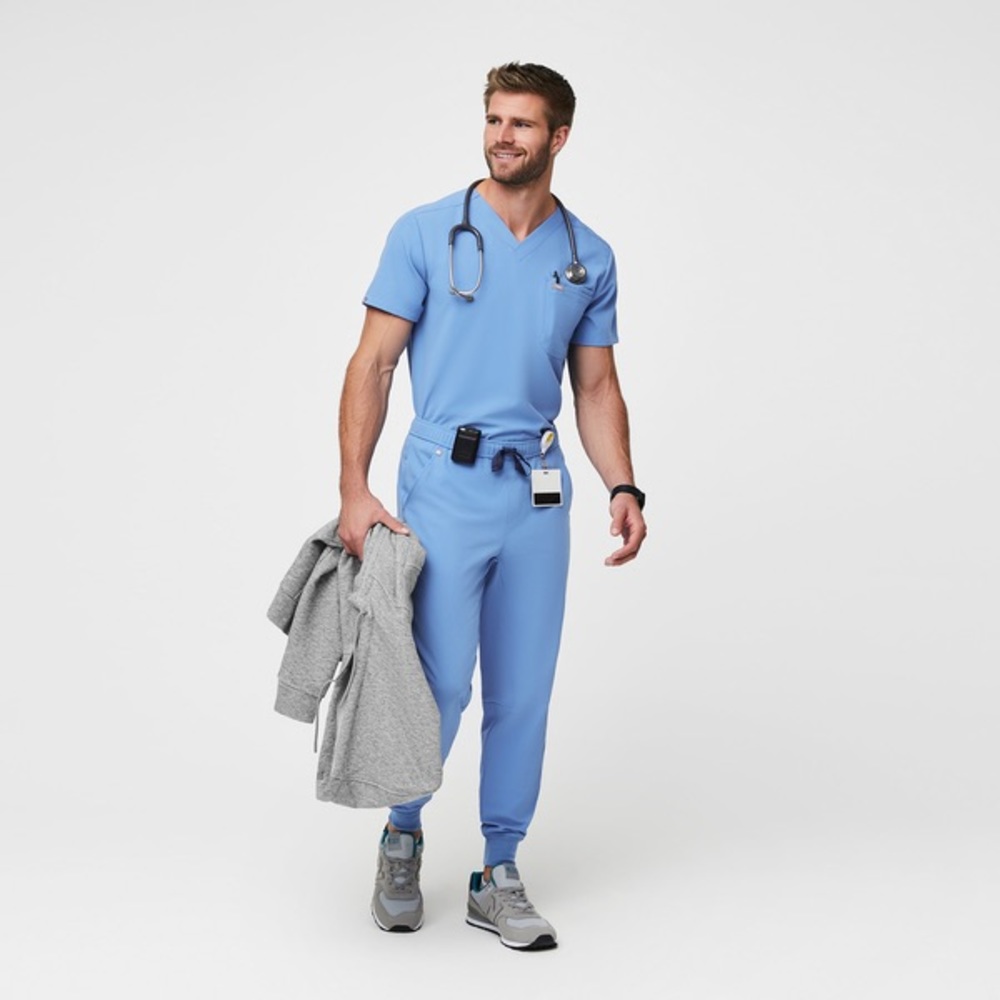FIGS Men’s Ceil Blue Technical Set